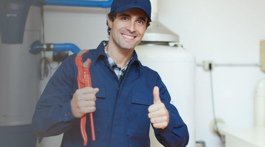 Professional Tankless Water Heater Installation in Des Plaines, IL